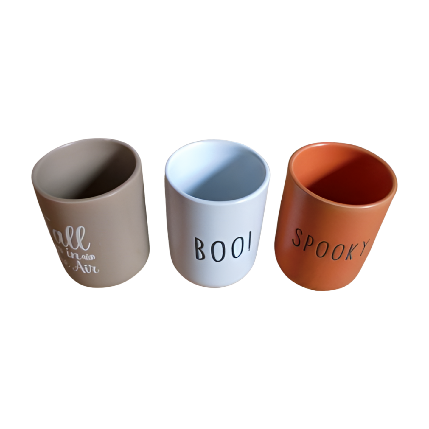 text-multicolor-mugs